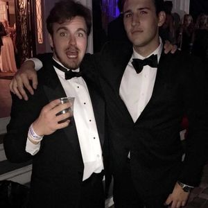 Meet your Posher, Dakota